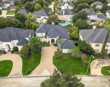 14010 Barnhart Boulevard - Photo Thumbnail 6