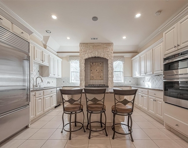 14010 Barnhart Boulevard - Photo Thumbnail 18