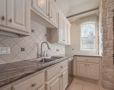 14010 Barnhart Boulevard - Photo Thumbnail 19