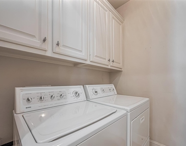 14010 Barnhart Boulevard - Photo Thumbnail 38