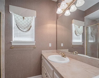14010 Barnhart Boulevard - Photo Thumbnail 42