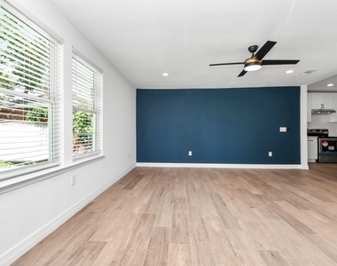2812 Truxillo Street - Photo Thumbnail 1