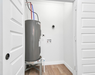 2812 Truxillo Street - Photo Thumbnail 8