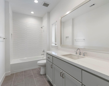 106 Cinder Berry Street - Photo Thumbnail 26