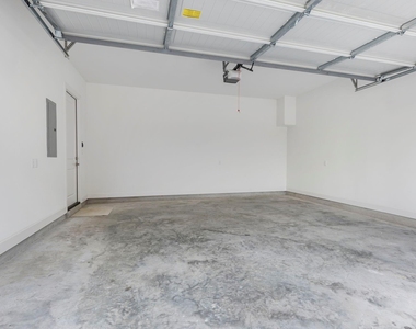 106 Cinder Berry Street - Photo Thumbnail 36