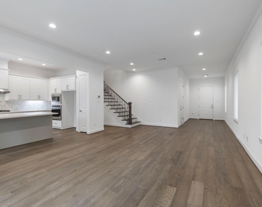 106 Cinder Berry Street - Photo Thumbnail 7