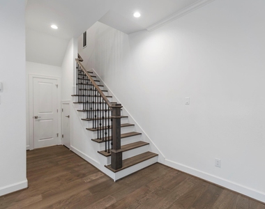 106 Cinder Berry Street - Photo Thumbnail 31