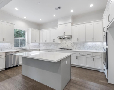 106 Cinder Berry Street - Photo Thumbnail 11