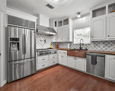 113 Inverness Drive - Photo Thumbnail 15