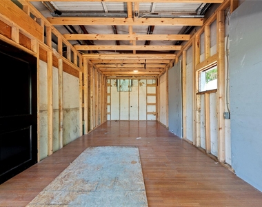 4014 Mona Lee Lane - Photo Thumbnail 23