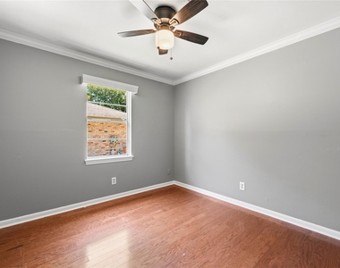 4014 Mona Lee Lane - Photo Thumbnail 16