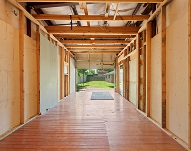 4014 Mona Lee Lane - Photo Thumbnail 22