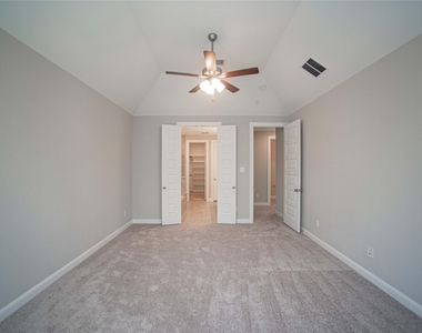 2224 Gadwall Court - Photo Thumbnail 14