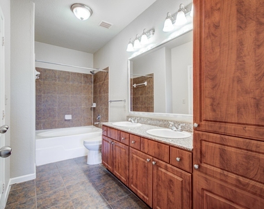 1711 Old Spanish Trail - Photo Thumbnail 25