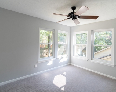 10 Coralvine Court - Photo Thumbnail 28