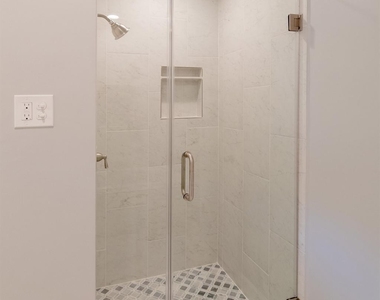 10 Coralvine Court - Photo Thumbnail 23