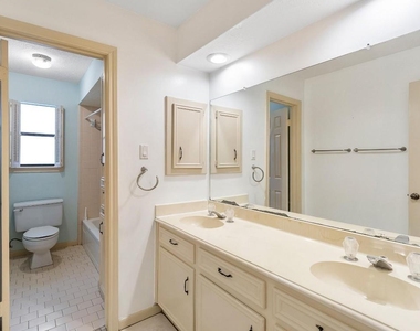 3339 Three Pines Drive - Photo Thumbnail 18