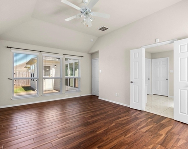3315 Single Ridge Way - Photo Thumbnail 16