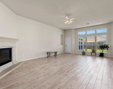 3315 Single Ridge Way - Photo Thumbnail 9