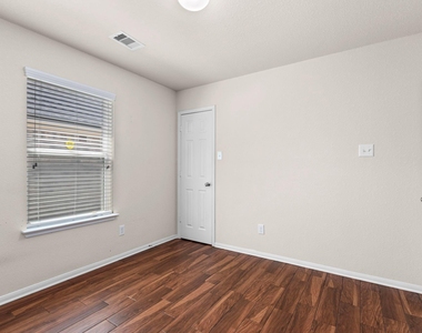 3315 Single Ridge Way - Photo Thumbnail 5