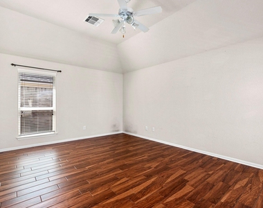 3315 Single Ridge Way - Photo Thumbnail 7