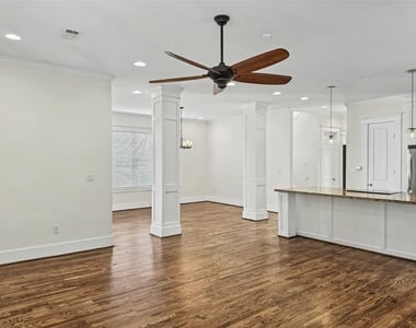 603 Archer Street - Photo Thumbnail 7