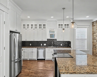 603 Archer Street - Photo Thumbnail 9