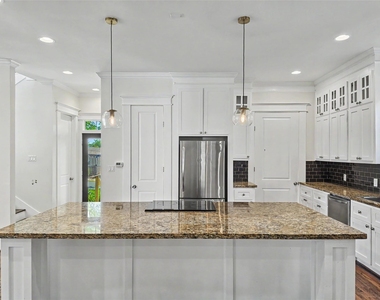 603 Archer Street - Photo Thumbnail 8
