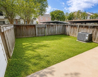 2910 Grants Lake Boulevard - Photo Thumbnail 8