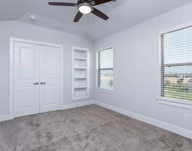 7603 Coral Lake Drive - Photo Thumbnail 26