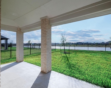 7603 Coral Lake Drive - Photo Thumbnail 29
