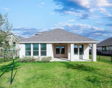 7603 Coral Lake Drive - Photo Thumbnail 30