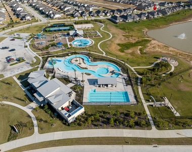 7603 Coral Lake Drive - Photo Thumbnail 35