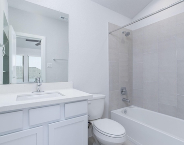 7603 Coral Lake Drive - Photo Thumbnail 27