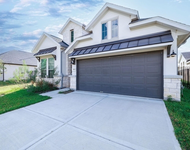 7603 Coral Lake Drive - Photo Thumbnail 2