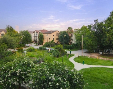 5311 Lillian - Photo Thumbnail 34