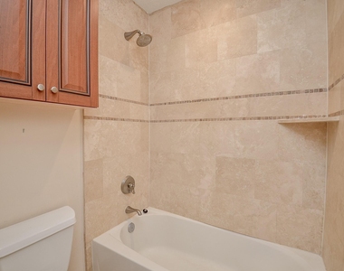 5311 Lillian - Photo Thumbnail 24
