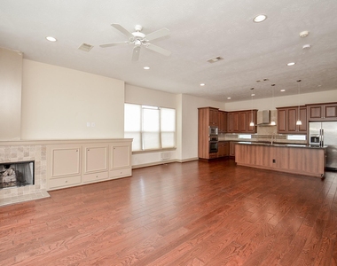 5311 Lillian - Photo Thumbnail 12