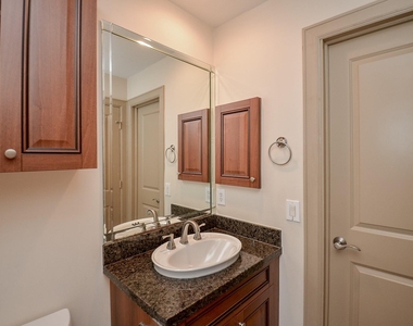 5311 Lillian - Photo Thumbnail 29