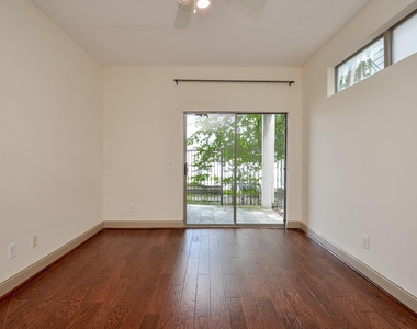 5311 Lillian - Photo Thumbnail 22