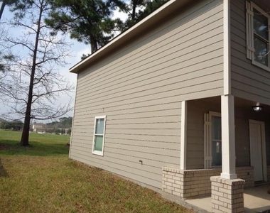 16746 Fallen Timbers Dr - Photo Thumbnail 2