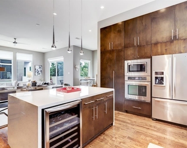 1512 Yale Street - Photo Thumbnail 9