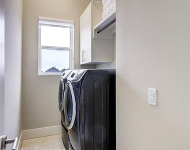 1512 Yale Street - Photo Thumbnail 25