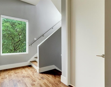 1512 Yale Street - Photo Thumbnail 26