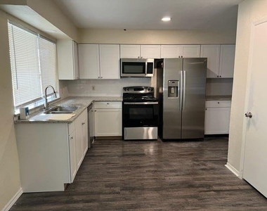 15834 Fox Springs Drive - Photo Thumbnail 3