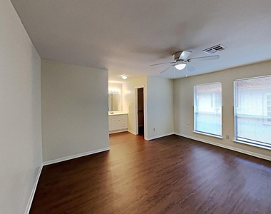 15834 Fox Springs Drive - Photo Thumbnail 7