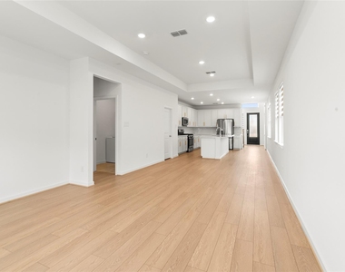 22114 Ingham Bluff Lane - Photo Thumbnail 12