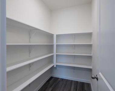 31114 Gayle Prairie Oaks Street - Photo Thumbnail 13