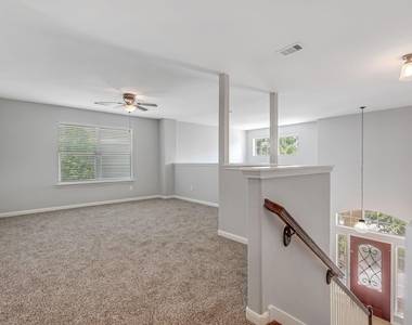 146 Black Swan Place - Photo Thumbnail 20