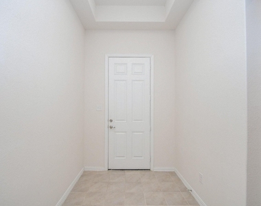 6142 Thief River Falls Drive - Photo Thumbnail 4